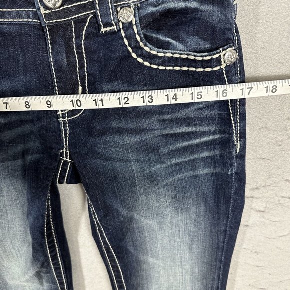 Miss Me Jeans Sz 27 Rhinestone Sequin Signature Crop Leg Blue Embroidered Bling - Picture 8 of 12